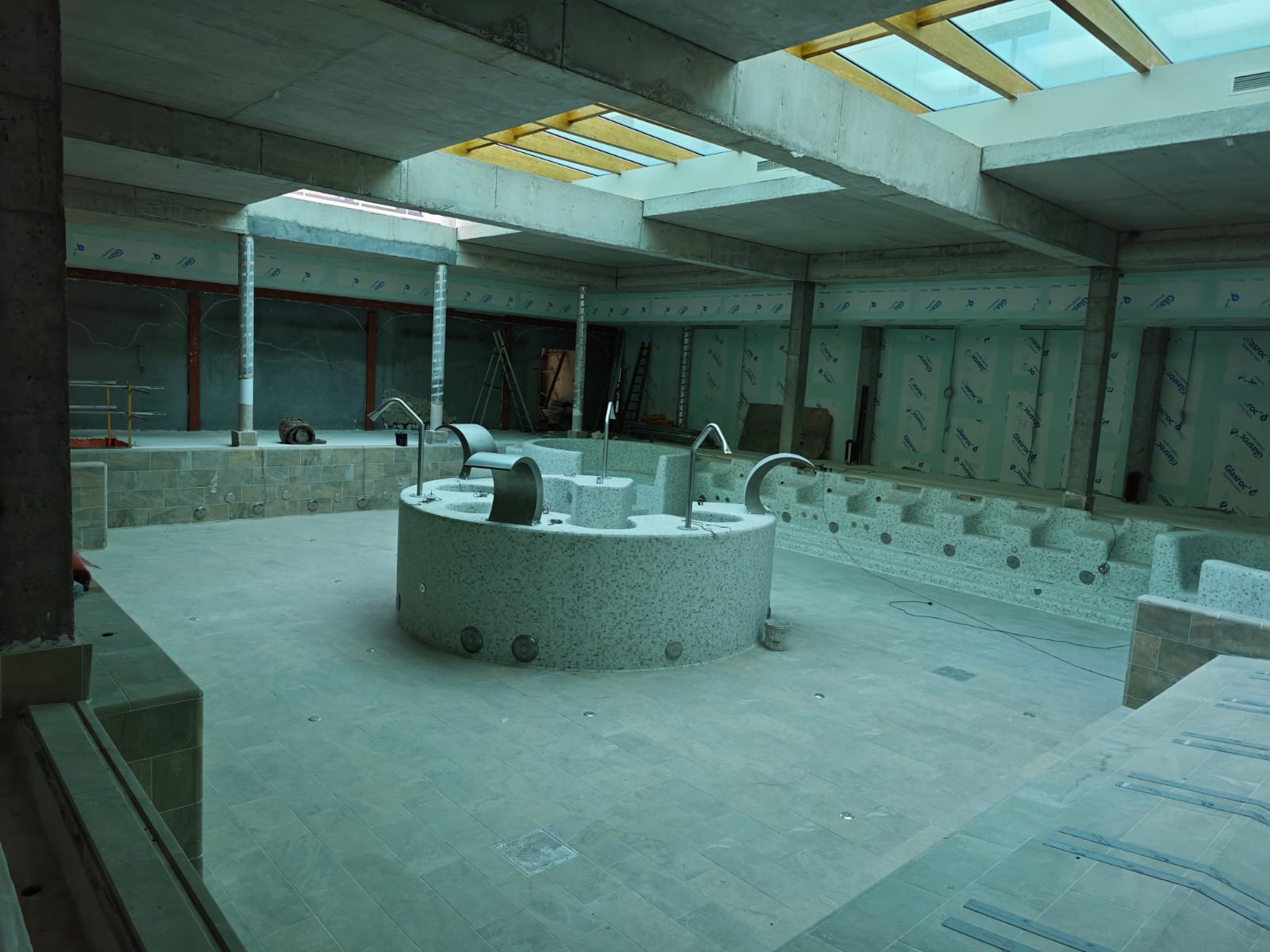 Ejecución del spa interior del Hotel Castilla Termal